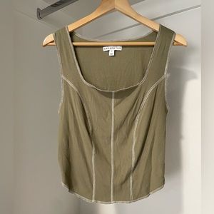 Contour High/Low Tank Top